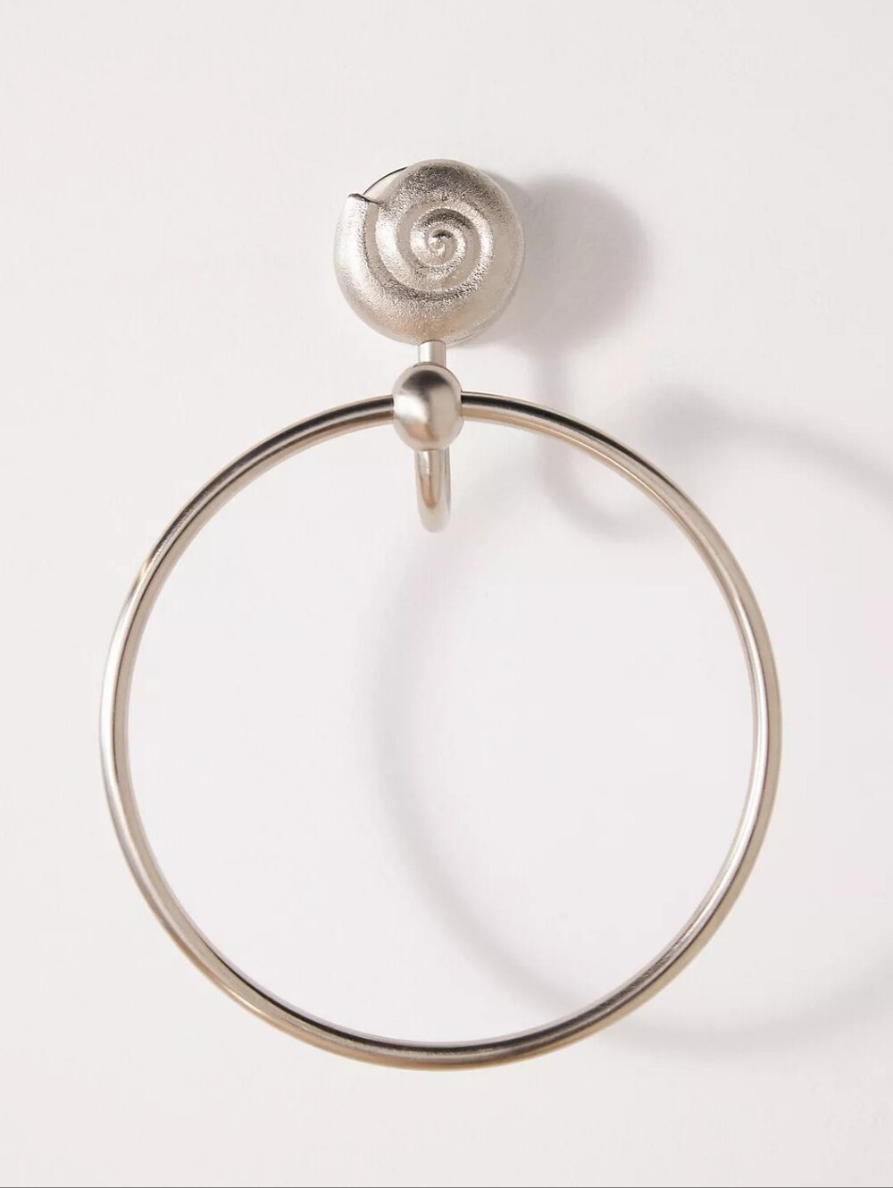 Anthropologie Conchita Seashell Towel Ring Silver